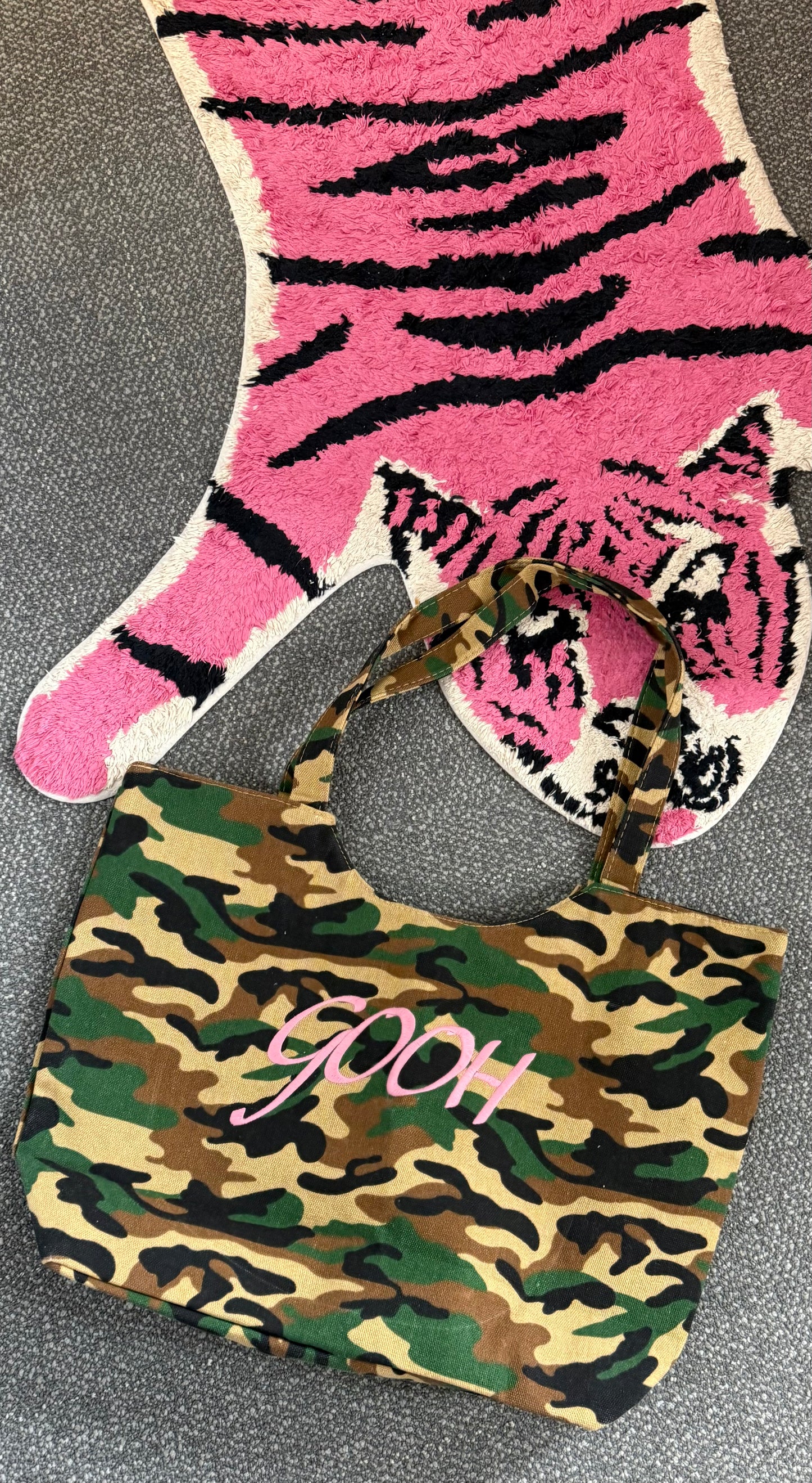 Gooh Tote